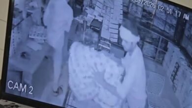 करनाल के निसिंग में जनरल स्टोर का शटर तोड़कर 6.50 लाख रुपये और नोटों के हार चोरी