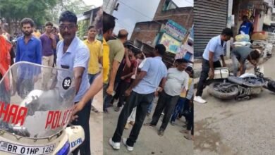 डायल-112 की बाइक के पास लड़खड़ाते दिखे पुलिसकर्मी, बगहा के वायरल वीडियो ने बढ़ाई हलचल