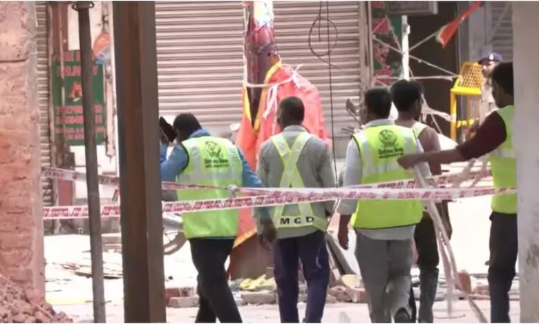 करोड़ों की कमाई, नियमों की अनदेखी और छात्रों की सुरक्षा पर सवाल