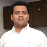 कौन हैं धनराज परिमल नथवानी? रिलायंस से गुजरात क्रिकेट तक, अब SP ने बनाया राज्यसभा उम्मीदवार