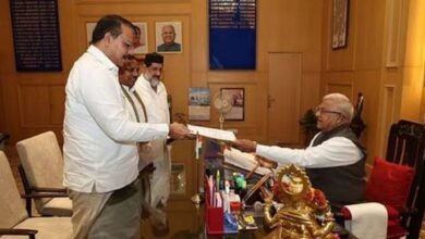 विजय शाह केस पर फिर गरमाई MP की सियासत, राज्यपाल से मिले उमंग सिंघार