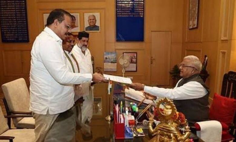 विजय शाह केस पर फिर गरमाई MP की सियासत, राज्यपाल से मिले उमंग सिंघार