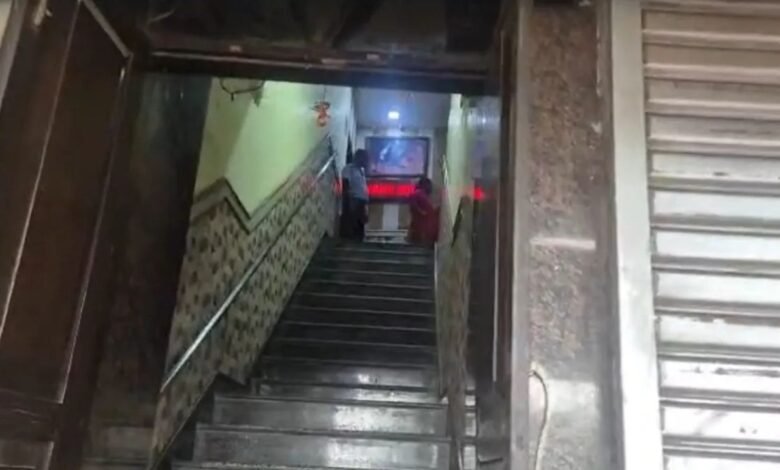 दिल्ली होटल में खौफनाक वारदात, पति-पत्नी एक-दूसरे की हत्या की योजना बनाकर पहुंचे थे