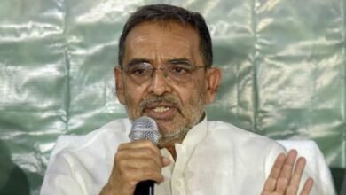बिहार MLC चुनाव में RLM विधायकों की बगावत पर भाई वीरेंद्र का हमला, बोले- उपेंद्र कुशवाहा अपने परिवार के लिए राजनीति करते हैं
