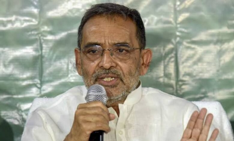 बिहार MLC चुनाव में RLM विधायकों की बगावत पर भाई वीरेंद्र का हमला, बोले- उपेंद्र कुशवाहा अपने परिवार के लिए राजनीति करते हैं
