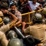 दिल्ली में 10 अक्टूबर को क्या बंद, क्या खुला? मेट्रो, स्कूल, शराब की दुकानें और अदालतों पर जानें पूरी अपडेट