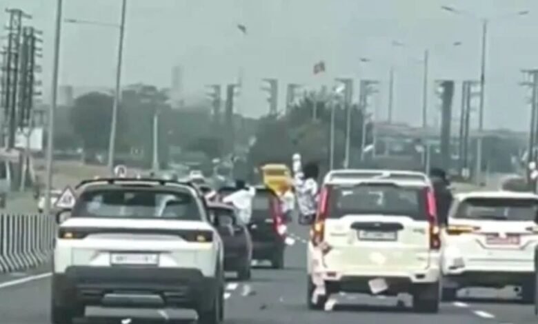 पलवल में स्टंटबाजी पर पुलिस का शिकंजा, 35 हजार का चालान और दो गाड़ियां जब्त